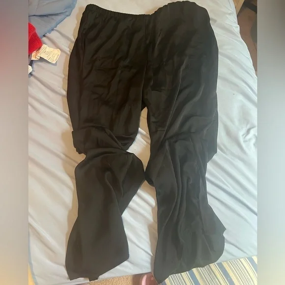 Old Navy L Women's Pajama Set NWT - Picture 2 of 4